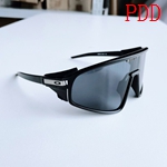 激安コピーオークリーサングラス035